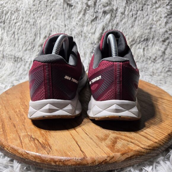 New Balance 590v3 Running Shoes Women Sz 9B Trail Grey Burgundy Athletic Sneaker - Picture 4 of 9